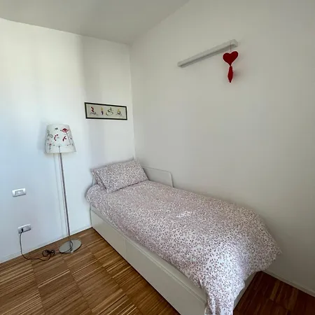 A A 400m Da Autodromo Enzo E Dino Ferrari Apartment *